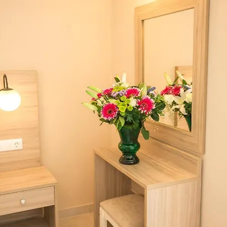 Mastorakis And Apartmanhotel